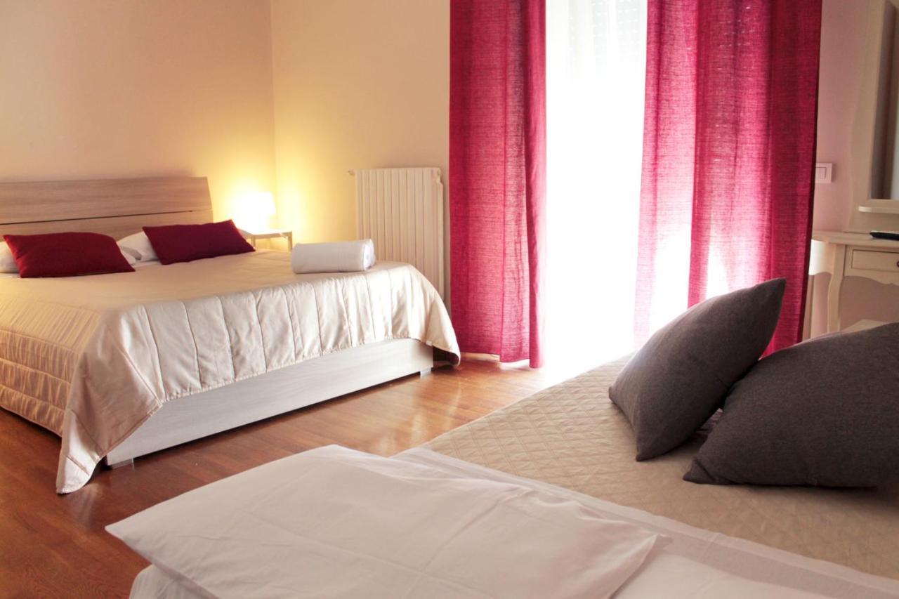 Vesuviane 'E Belle 'Mbriane B&B ナポリ エクステリア 写真