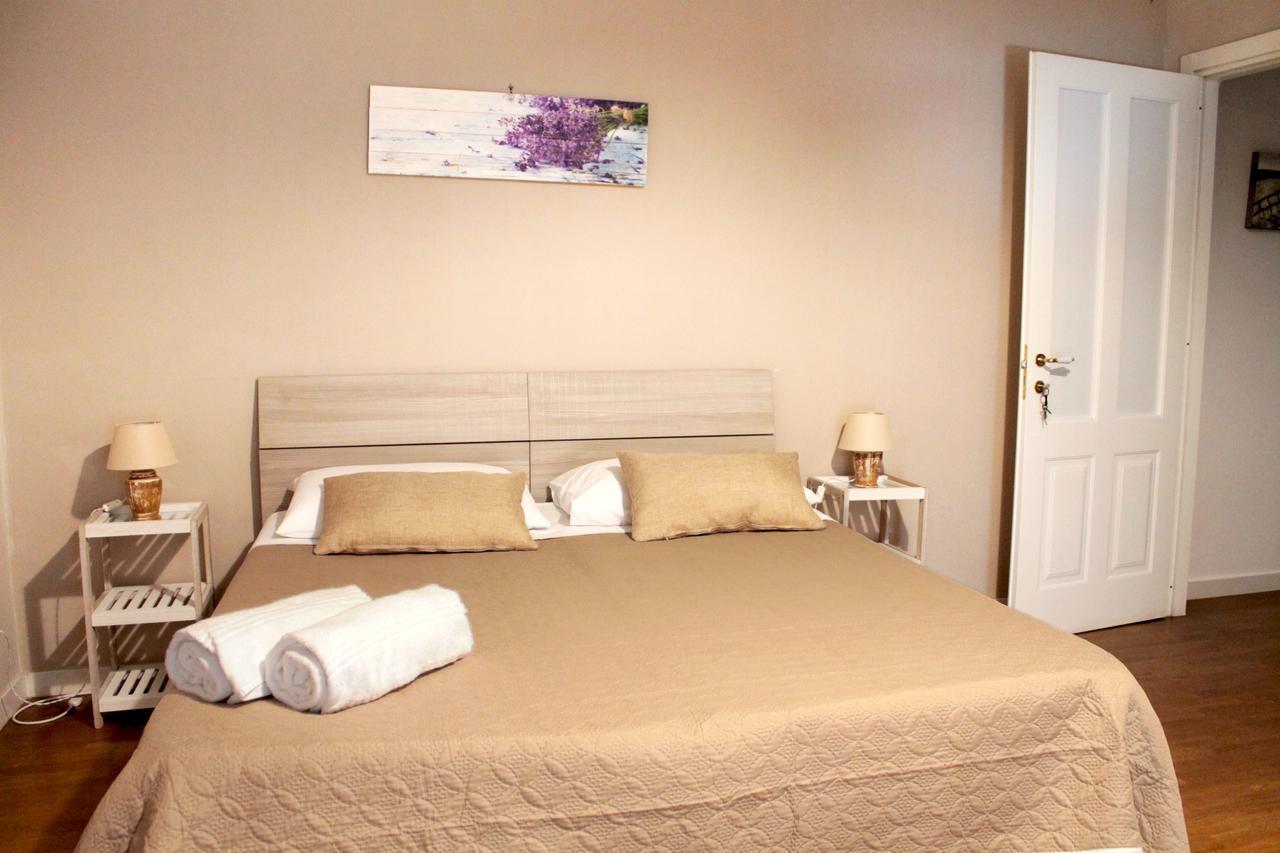 Vesuviane 'E Belle 'Mbriane B&B ナポリ エクステリア 写真